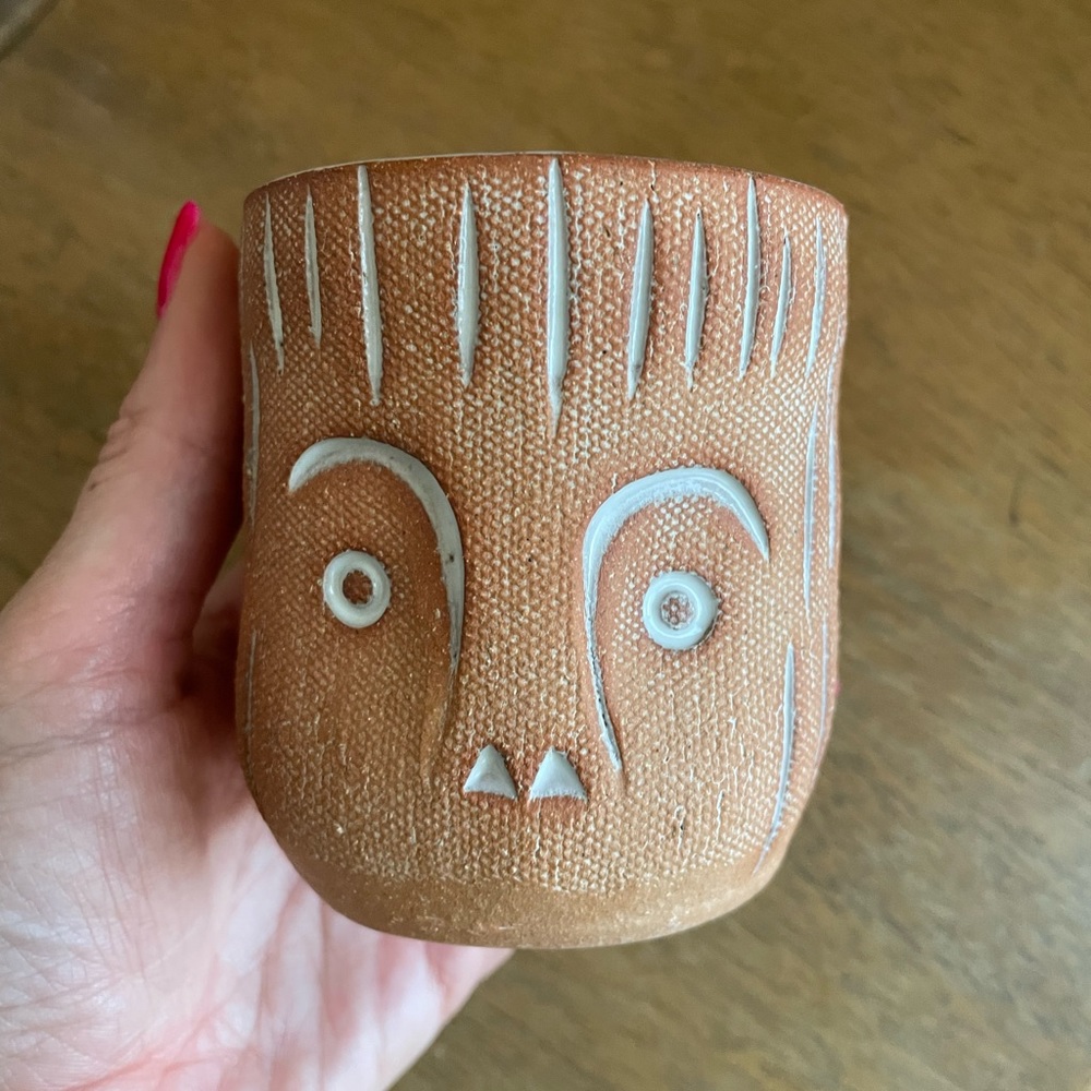 Knotwork LA Linda Hsiao Pottery Ceramic Face Cup